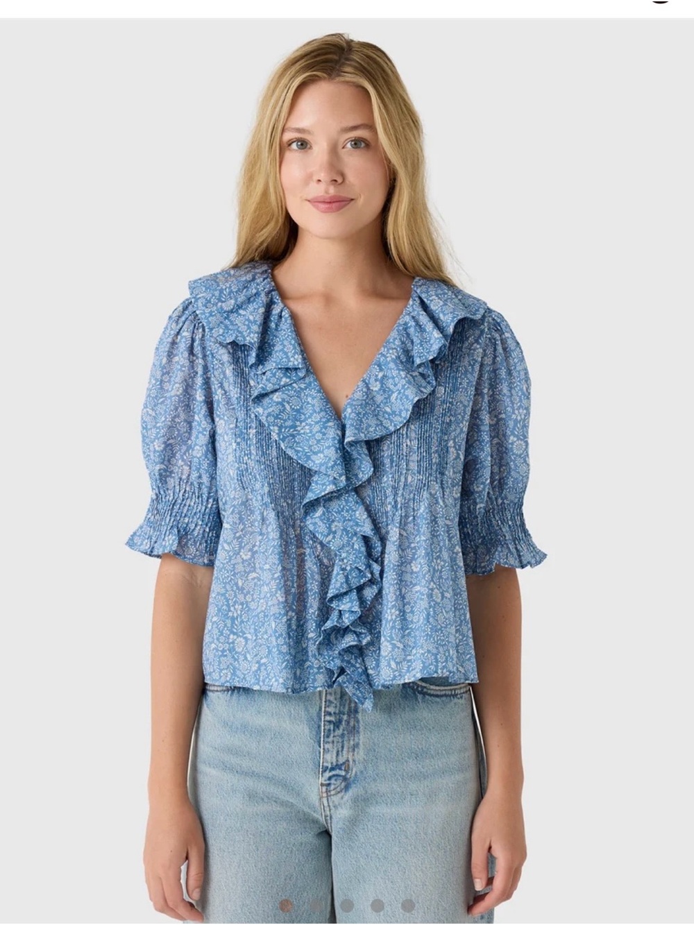 Doen Blue Floral Ruffle V-Neck Blouse